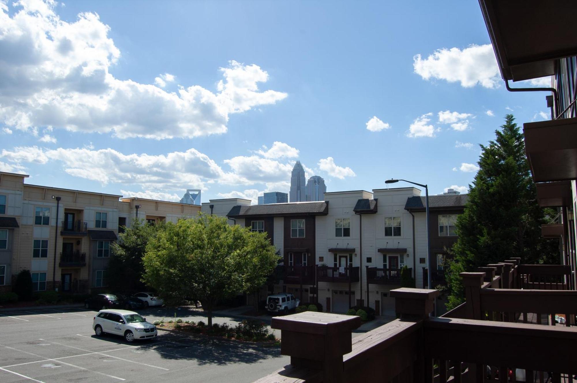 Casa de férias Modern Townhouse - 1 Min To Uptown Clt - Walk To Restaurants Charlotte